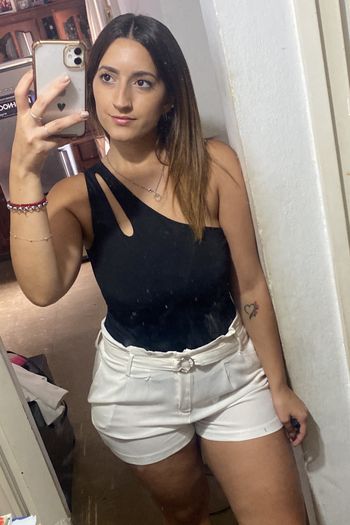 nude candace19 doing latina selfie