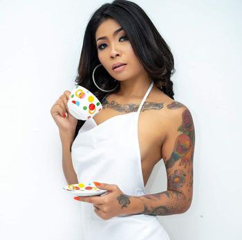 nude cardithai posting tattoo selfie