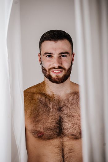 nude catmodel recording male selfie