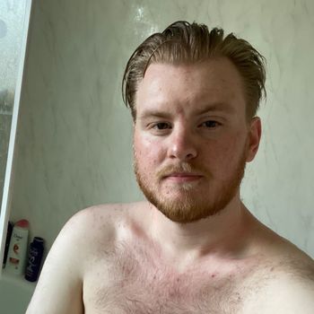 nude chappers23 showing pvv selfie