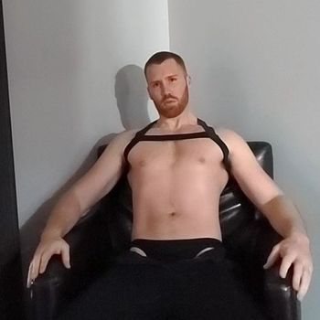 charlesjay OnlyFans Canada selfie