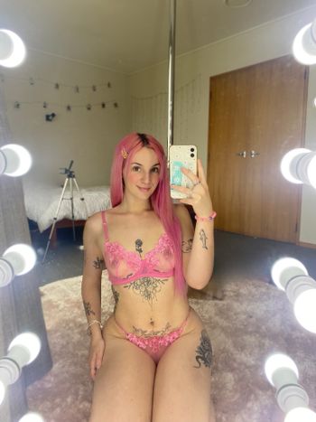 nude cherrybabyy23 leaking nude selfie