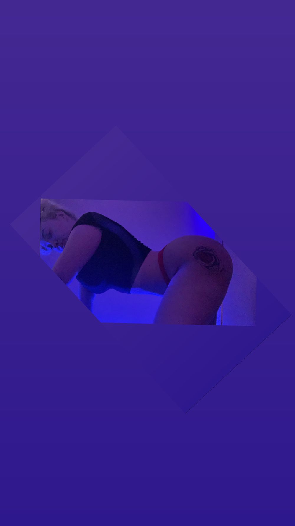 cherrybarbiefreevip OnlyFans showing streamer