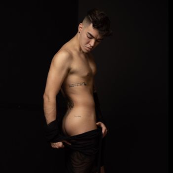 nude chico_havana95 latina