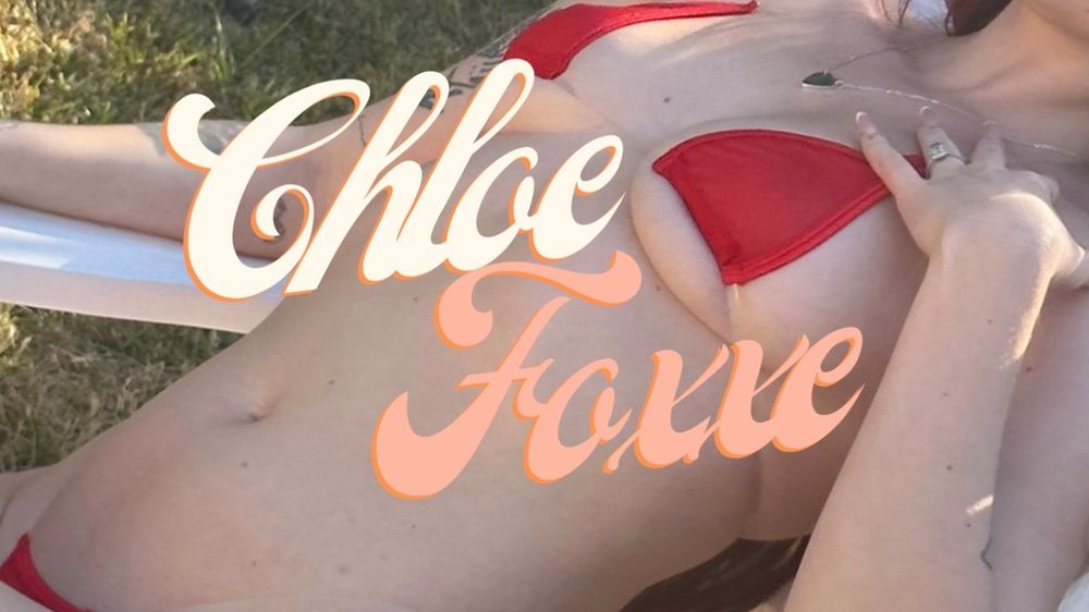 chloefoxxe OnlyFans showing nude