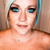 nude chrissyreigns posting big tits selfie