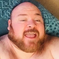 nude chubbytj gay selfie