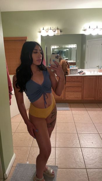 chula2169 OnlyFans latina selfie