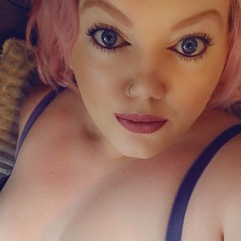 nude claraann posting messaging selfie