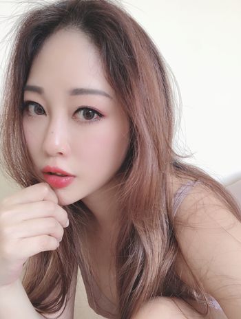 nude clickleilei posting asian