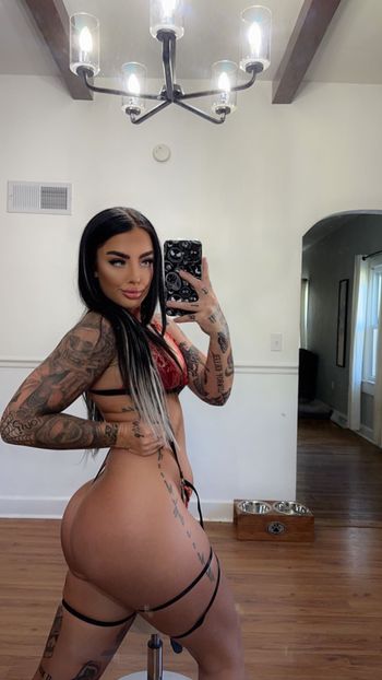 nude cloviiie doing latina selfie