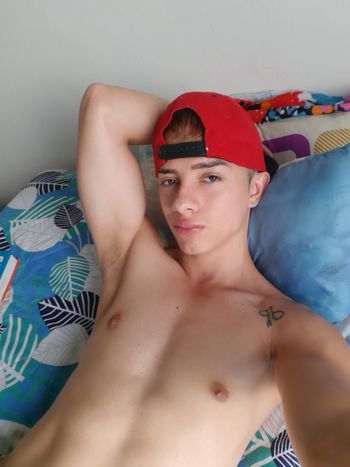 nude colombianboyaron showing latina