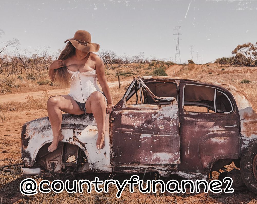 countryfunanne2 OnlyFans showing australia