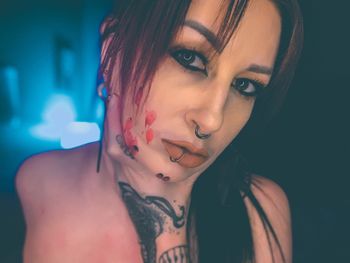 nude courtneycrimson666 showing streamer