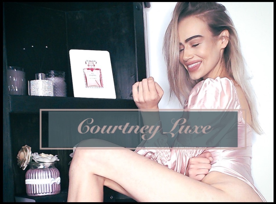 nude courtneyluxefree nude