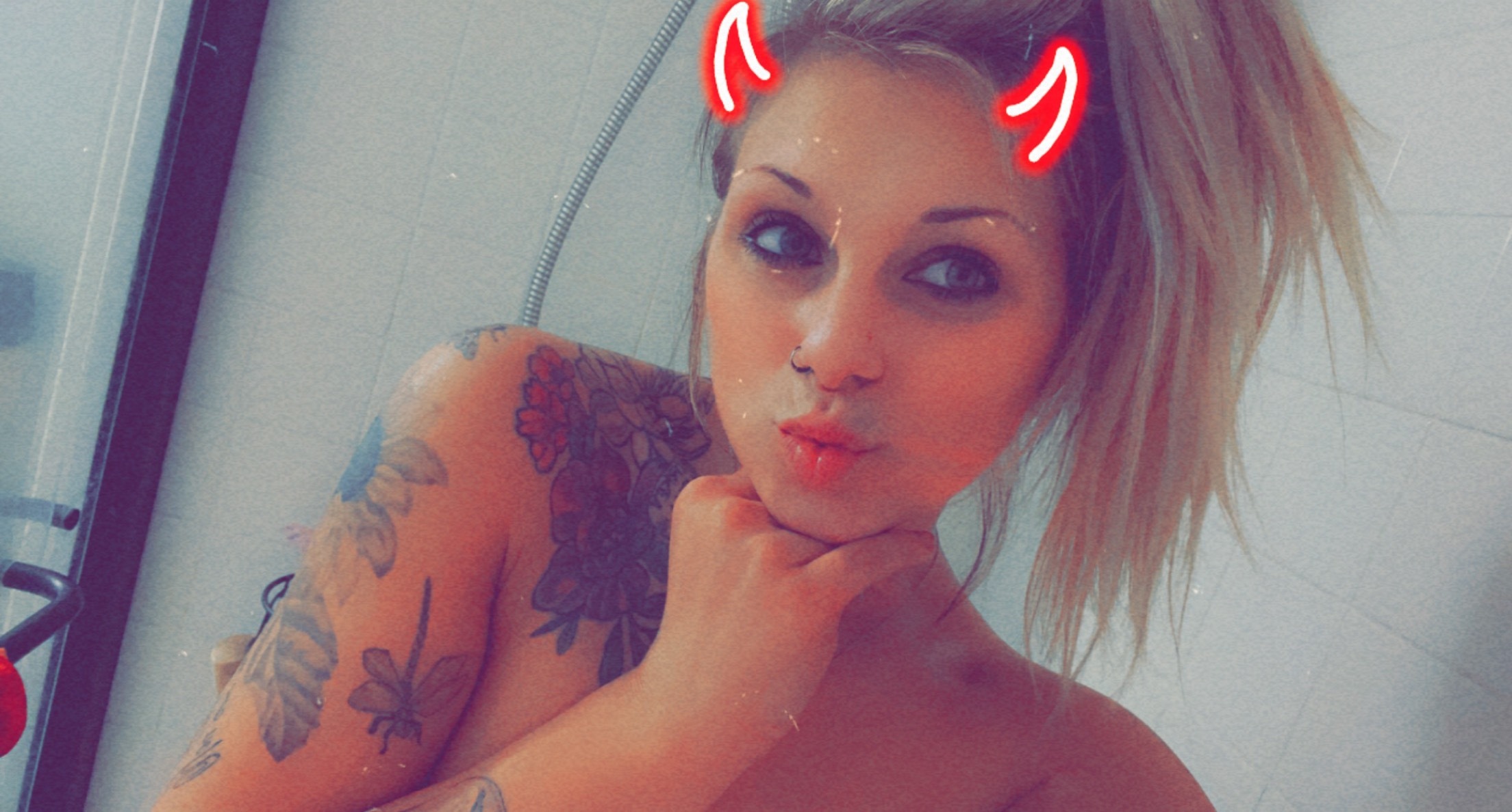 courtneyxyz OnlyFans exhibitionism