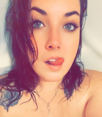 nude crazybella94 latina selfie