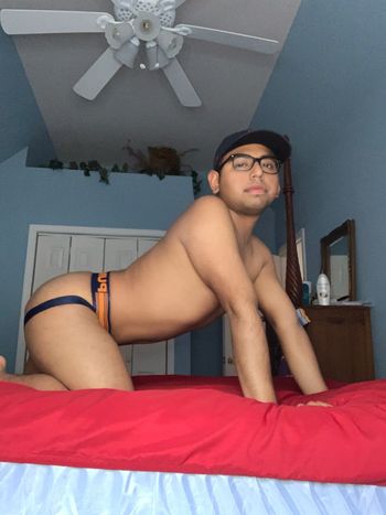 nude cruzitoboi toys selfie