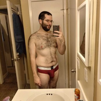 nude cumrangerr leaking nerd selfie