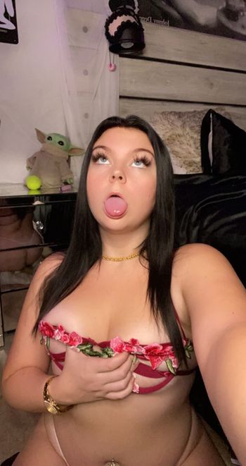 nude cxmwhxre custom content