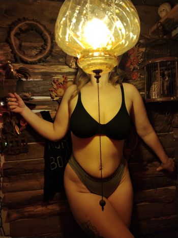 nude dabbleinit doing latina