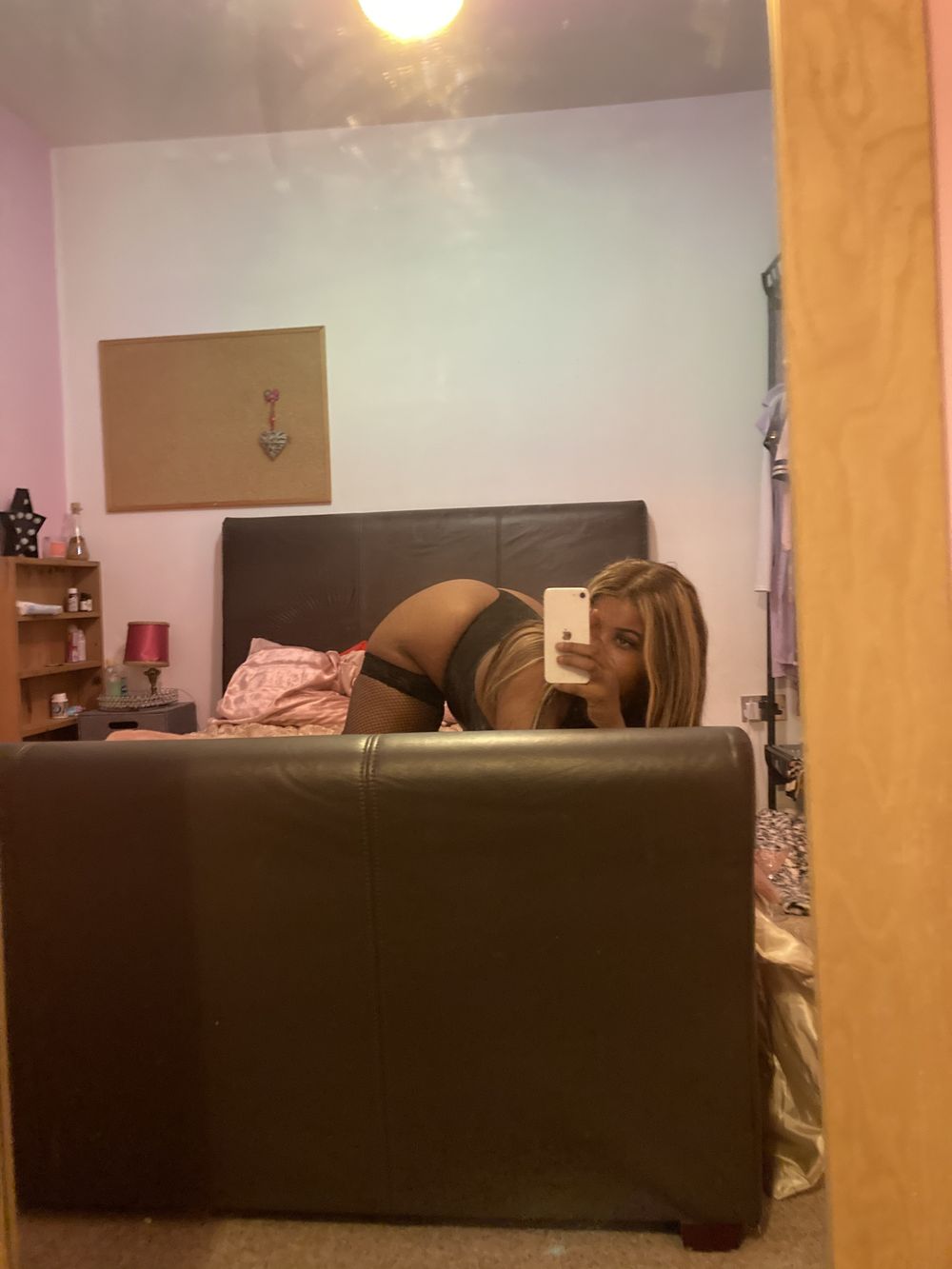 daisydaniels99 OnlyFans recording messaging