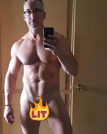 nude dean_clark recording united states selfie