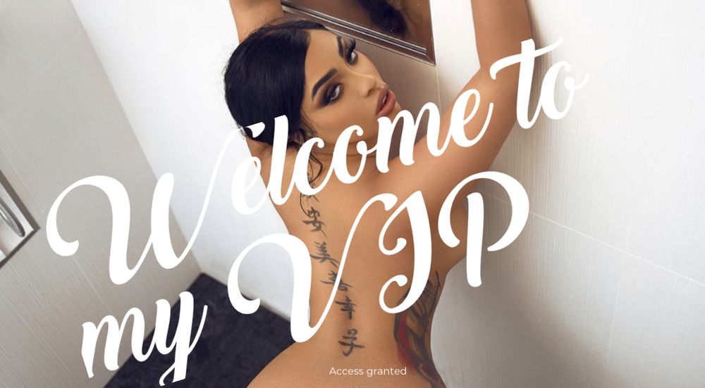 destinyskyevip OnlyFans showing ebony