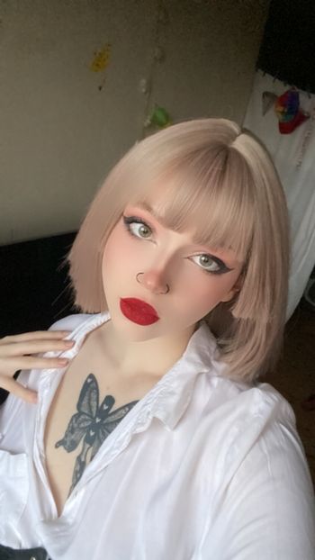 nude devilchild_k doing latina