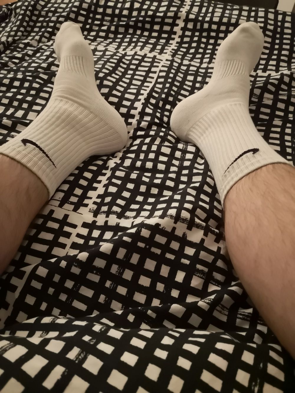 dylantwink OnlyFans showing feet