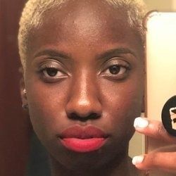 nude ebonicherries leaking male selfie