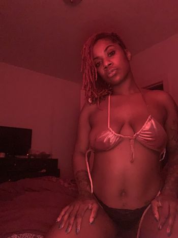 nude ebony_red posting ebony