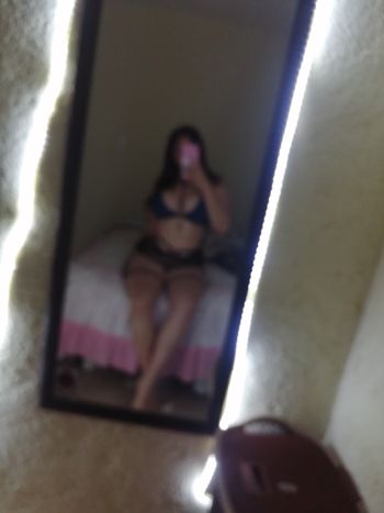 nude elizabethmon posting latina