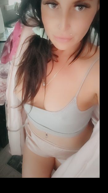 elviradark OnlyFans United Kingdom selfie