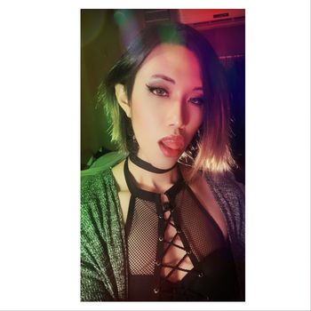 nude emilyunicorn leaking asian selfie