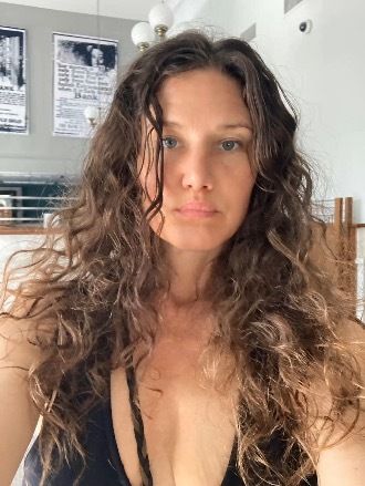 nude emlilah recording model selfie