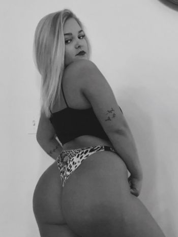 emmbbbyy OnlyFans latina