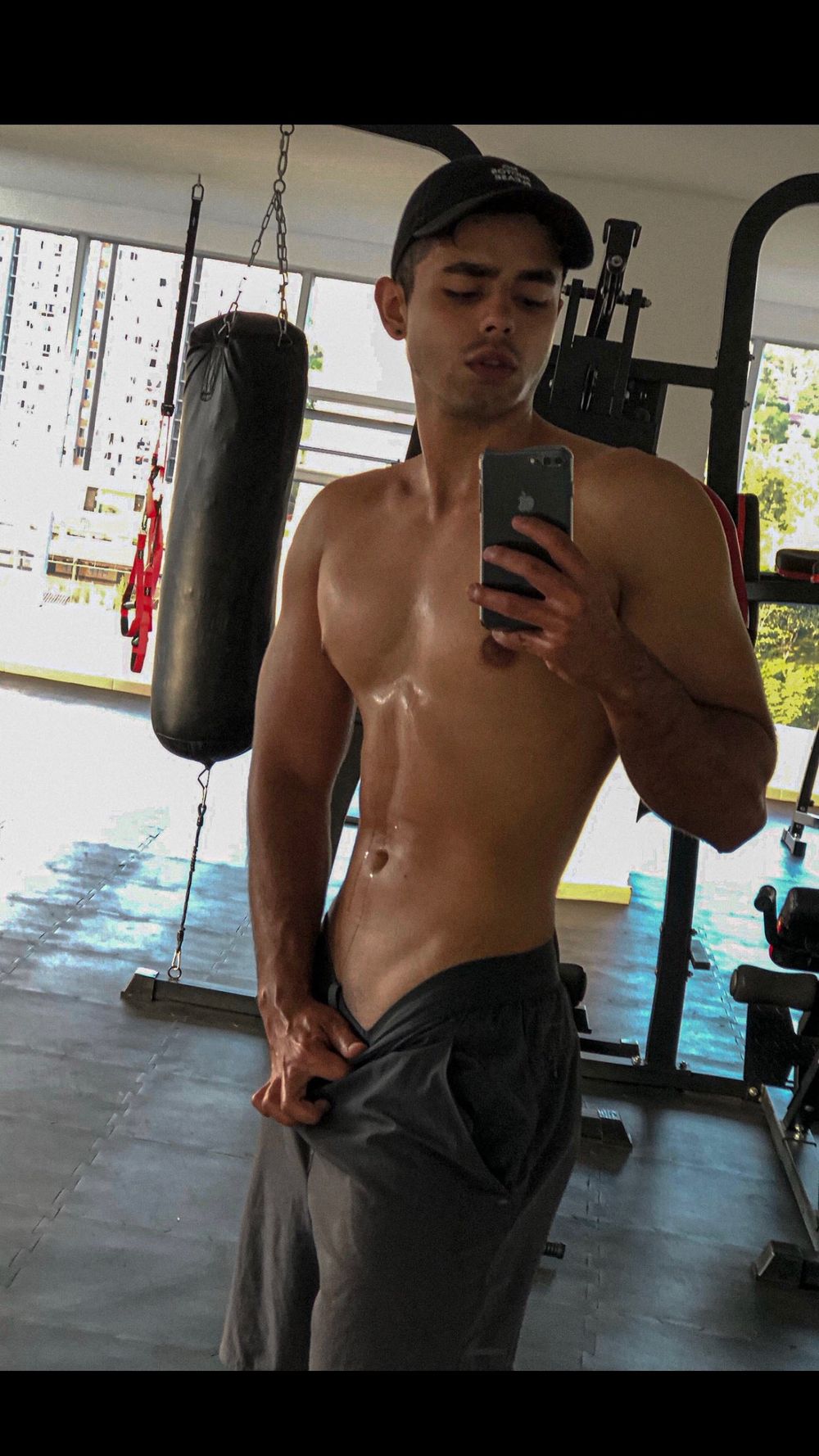 estebanvallejo18 OnlyFans leaking male