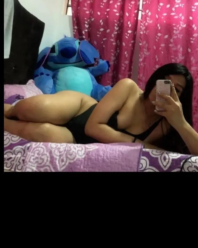 estefany200201 OnlyFans doing femdom