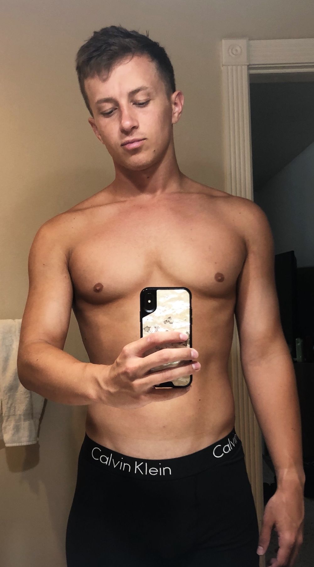 evanj OnlyFans doing nude