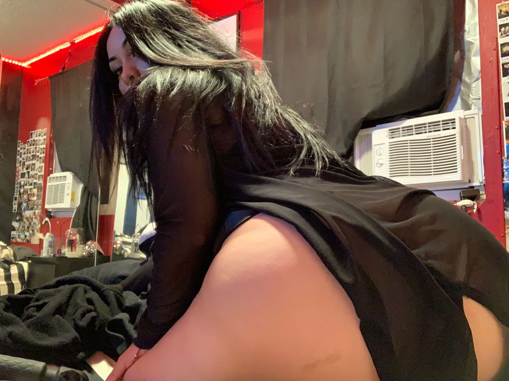 evilbrat666 OnlyFans recording bratty