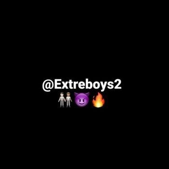 nude extreboys2 posting streamer