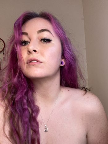 nude faebbyspice messaging selfie