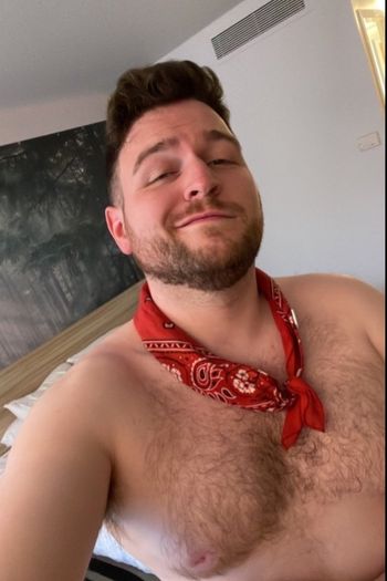 nude flameboy_xxx posting gay selfie