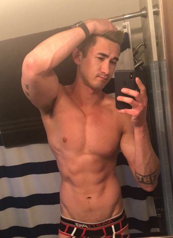 folsom_foxx OnlyFans submissive selfie