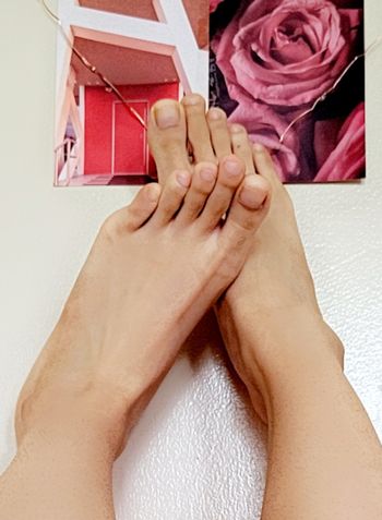 nude footfetishheaven98 posting asian