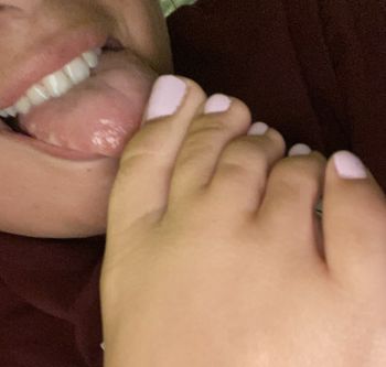 nude footpixluv recording feet selfie