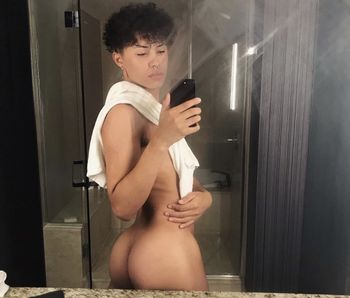 nude frankiemonroe recording bbw selfie