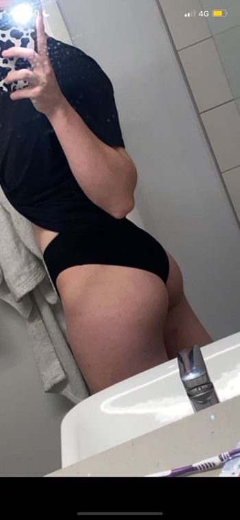 nude freejacob1234 posting latina selfie