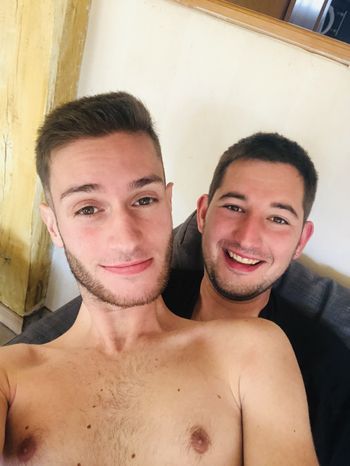 nude frgaycouple77 leaking male selfie